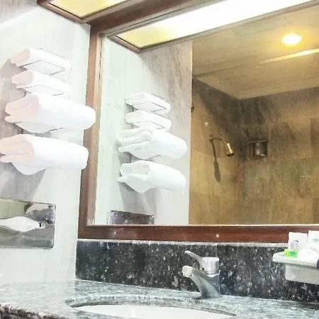 Lee Gardens Hotel-3